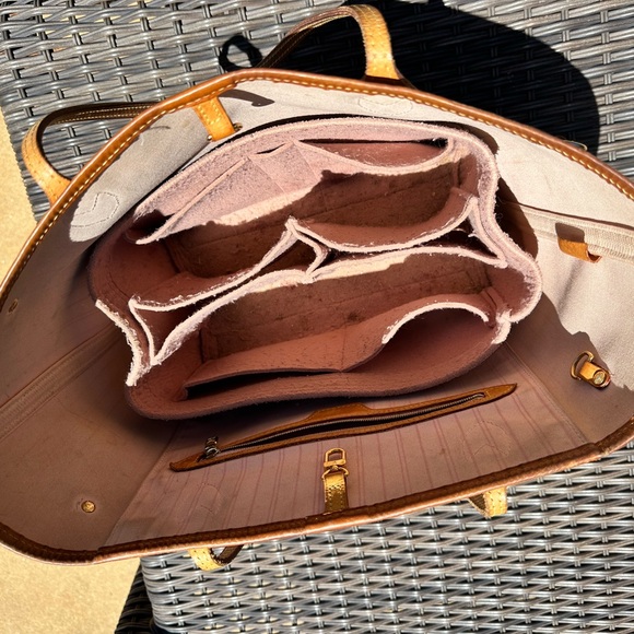 Louis Vuitton Ballerina Pink Damier Azur GM Neverfull - Picture 3 of 4